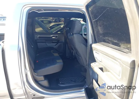 2025 Ram 1500 Big Horn 4X2 5'7 Box из США, поврежденный, VIN 1C6RREFG7SN586496